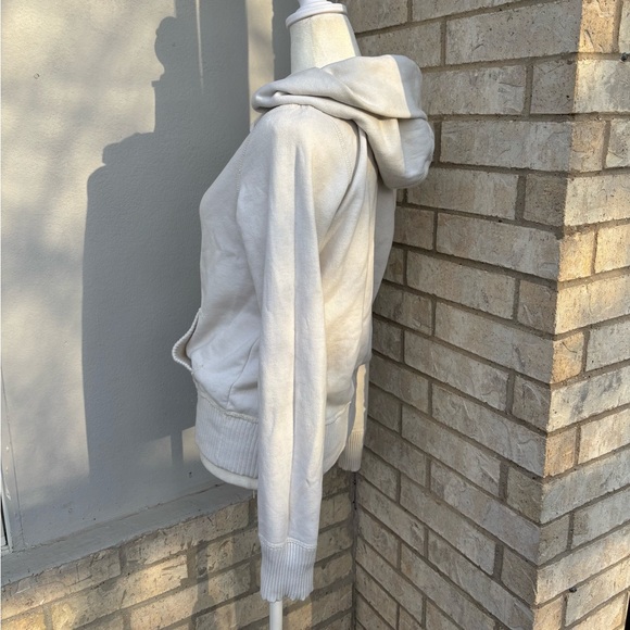 American Eagle Y2K 2000s “LOVE” Hoodie - Picture 5 of 7